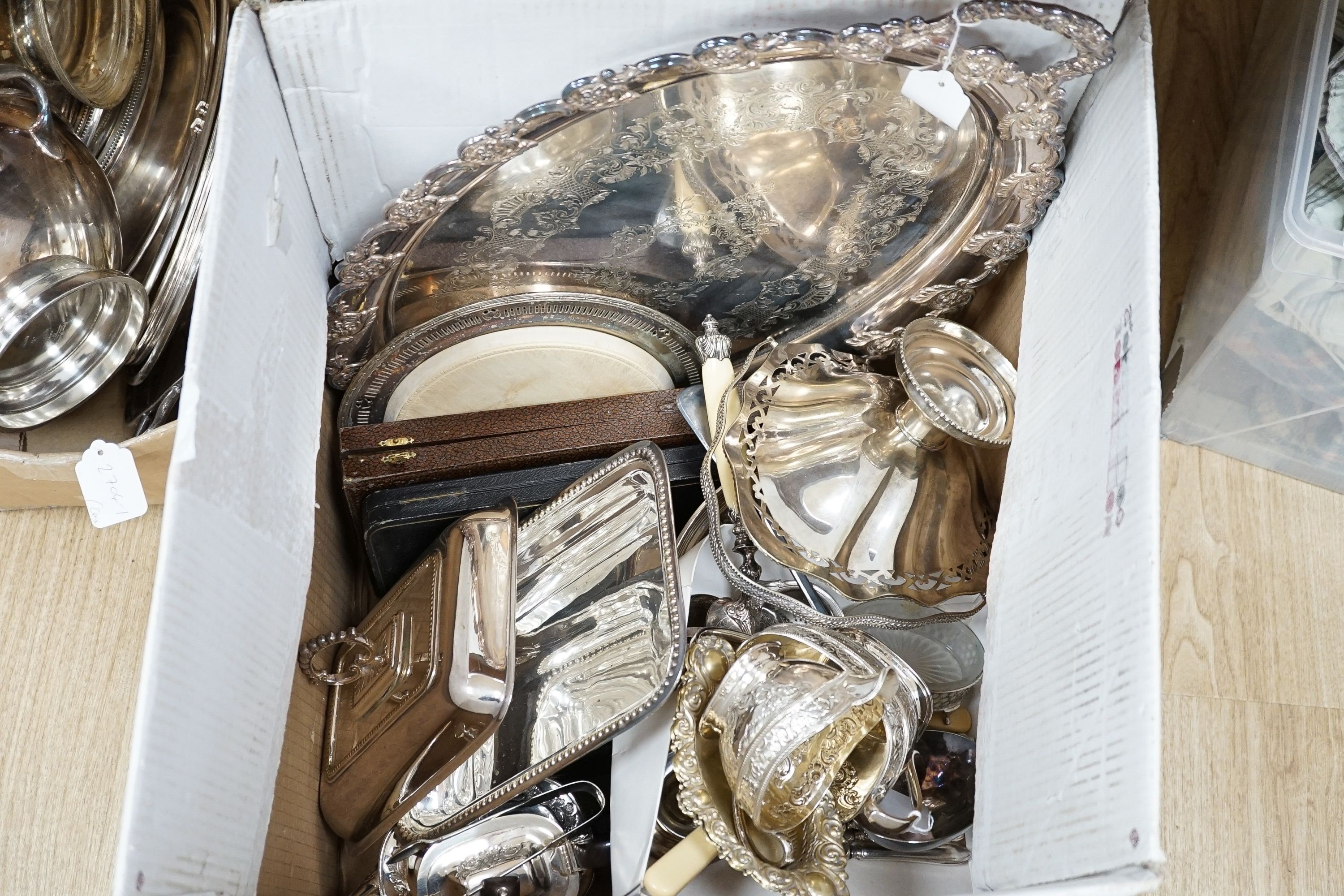 A quantity of plated items to include large oval two handled tea tray, Edwardian four piece tea service and other items